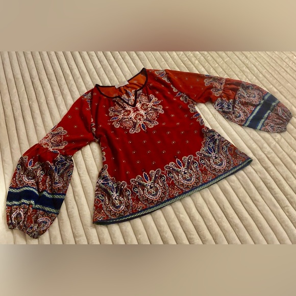 LADIES LONG SLEEVE TOP - Picture 1 of 3